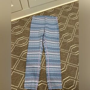 Lululemon pink and blue cropped leggings Sz. 8